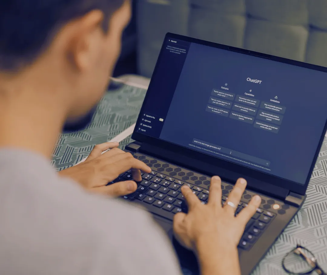 Agentic AI for Custom AI Agent Development, building tailored AI agents to meet unique business needs