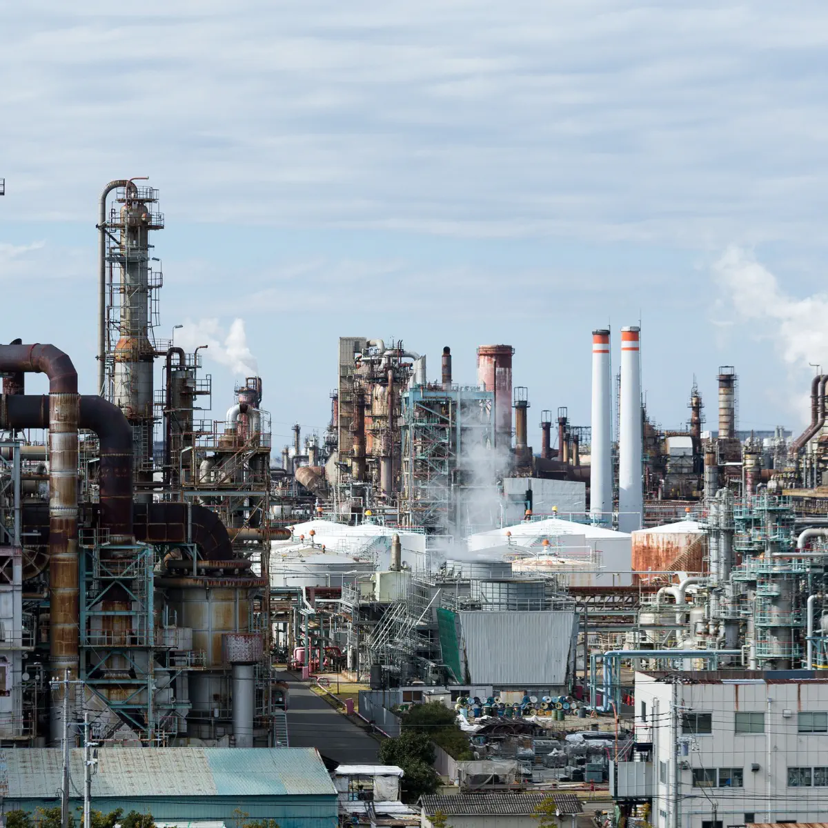 Oil & Gas AI inspection for pipeline corrosion and refinery compliance