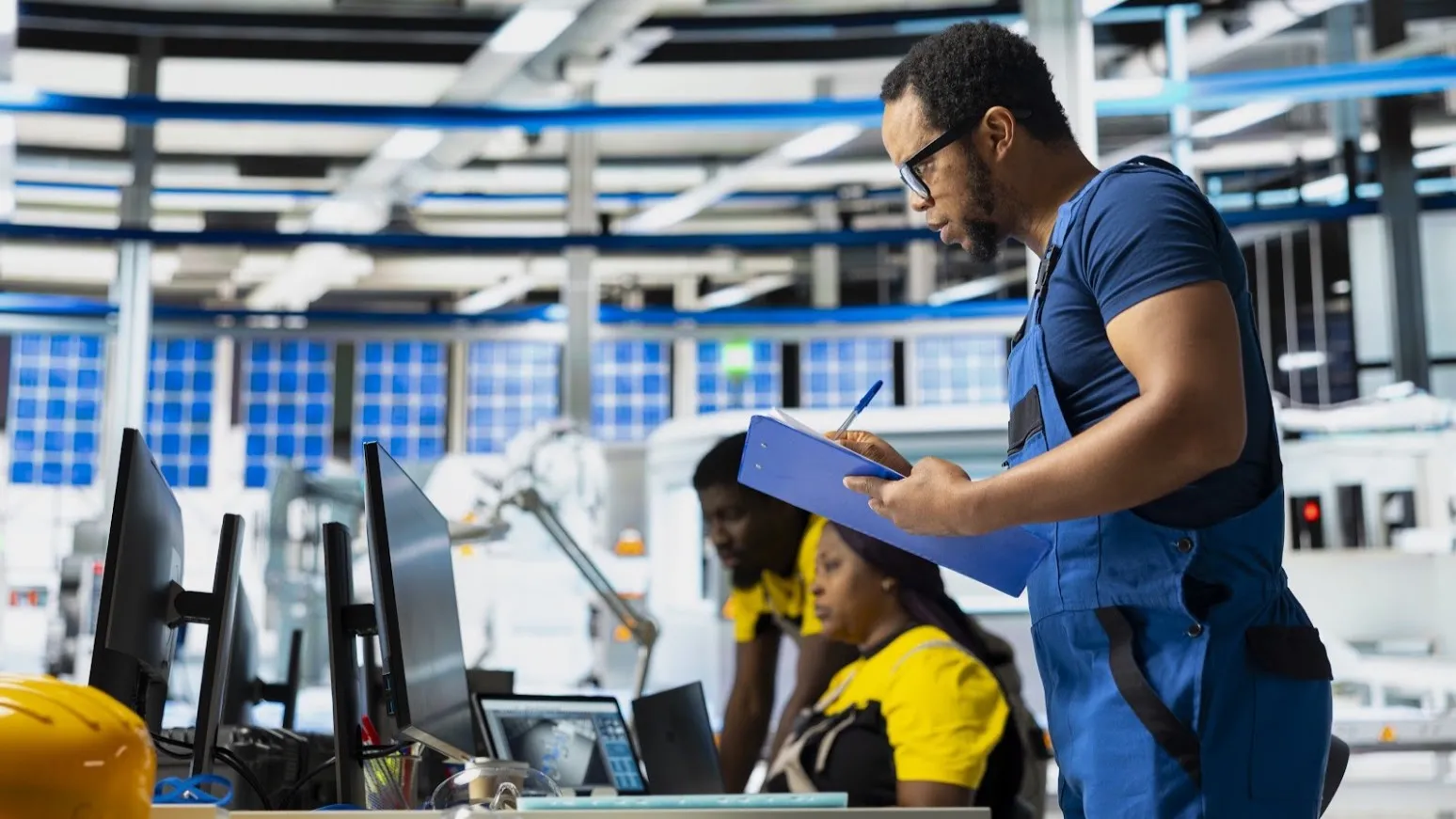 AI mobile inspection for facilities management, enabling technicians to perform digital equipment inspections and maintenance workflows.