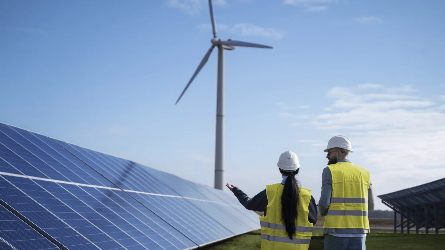 AI mobile inspection of renewable energy wind turbines for predictive maintenance and field asset monitoring.